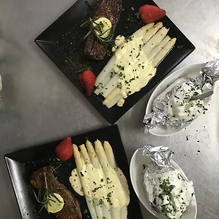 Отель Hotel-restaurant Haus Nattkemper 2*