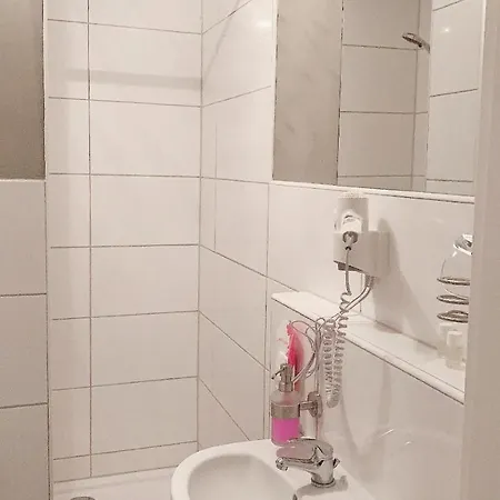 Отель Hotel-restaurant Haus Nattkemper