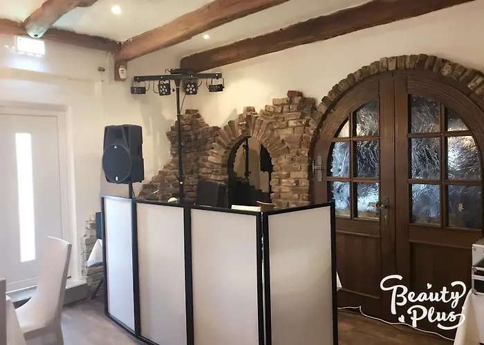 Hotel-restaurant Haus Nattkemper 酒店 2*